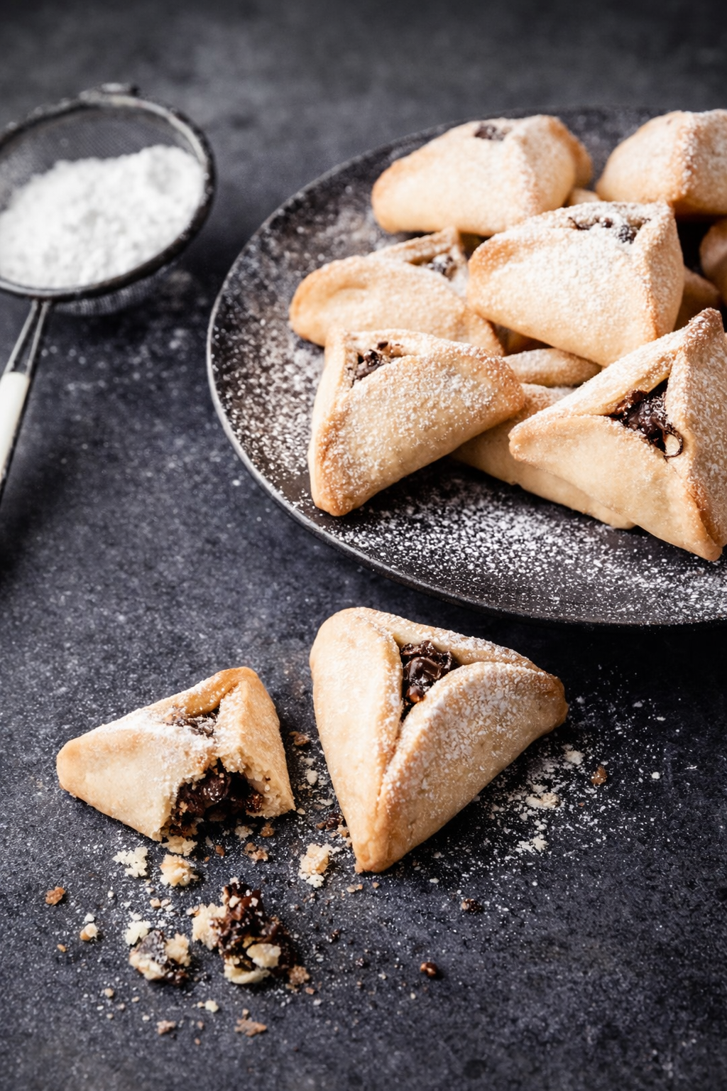 אוזני המן מבצק פריך ושלושה מילויים שווים במיוחד