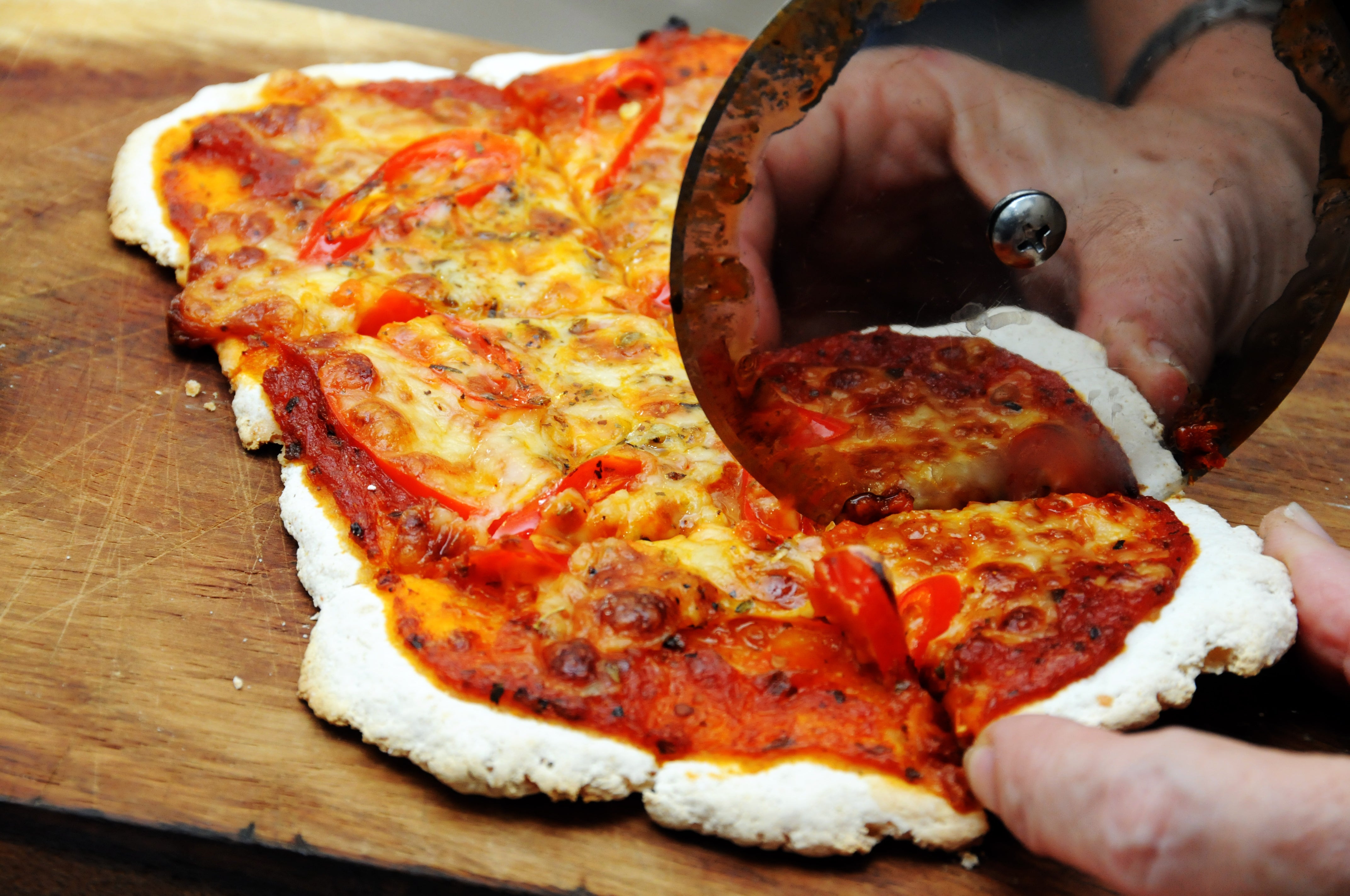 פיצה מושלמת בלי גלוטן מקמח תמי